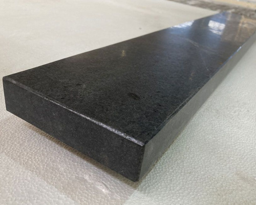 BlackGranite-g-big-6.jpg